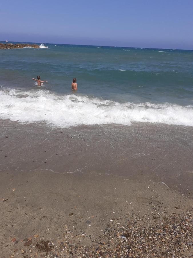 הוילה סנט-מארי-לה-מר Au Soleil De La Grande Bleue מראה חיצוני תמונה